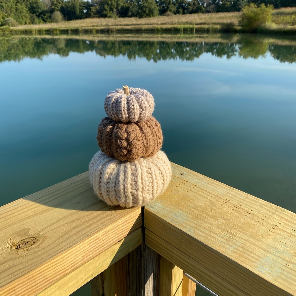 Crochet stacking pumpkin trio Neutral brown fall decor handmade one set - Picture 4 of 6